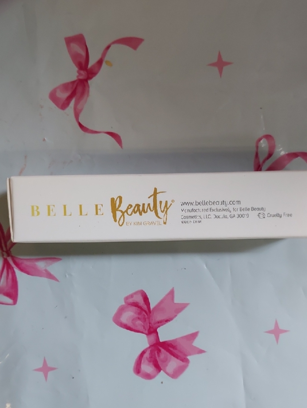 Belle beauty The perfect concealer. In the shade, light
